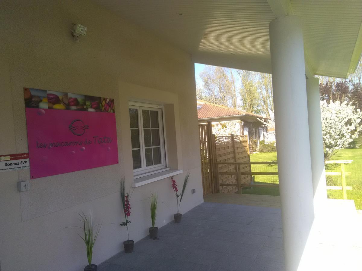 Chambre d'Hôtes Les Macarons de Tata Sainte-Eulalie  Extérieur photo